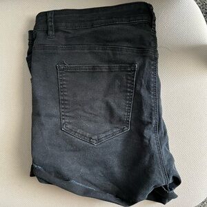 H&M | black denim shorts - 12